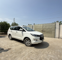 Toyota Innova 2.4V