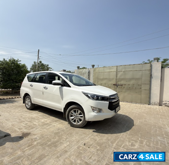 Toyota Innova 2.4V Toyota Innova 2.4V