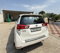 Toyota Innova 2.4V