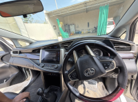 Toyota Innova 2.4V