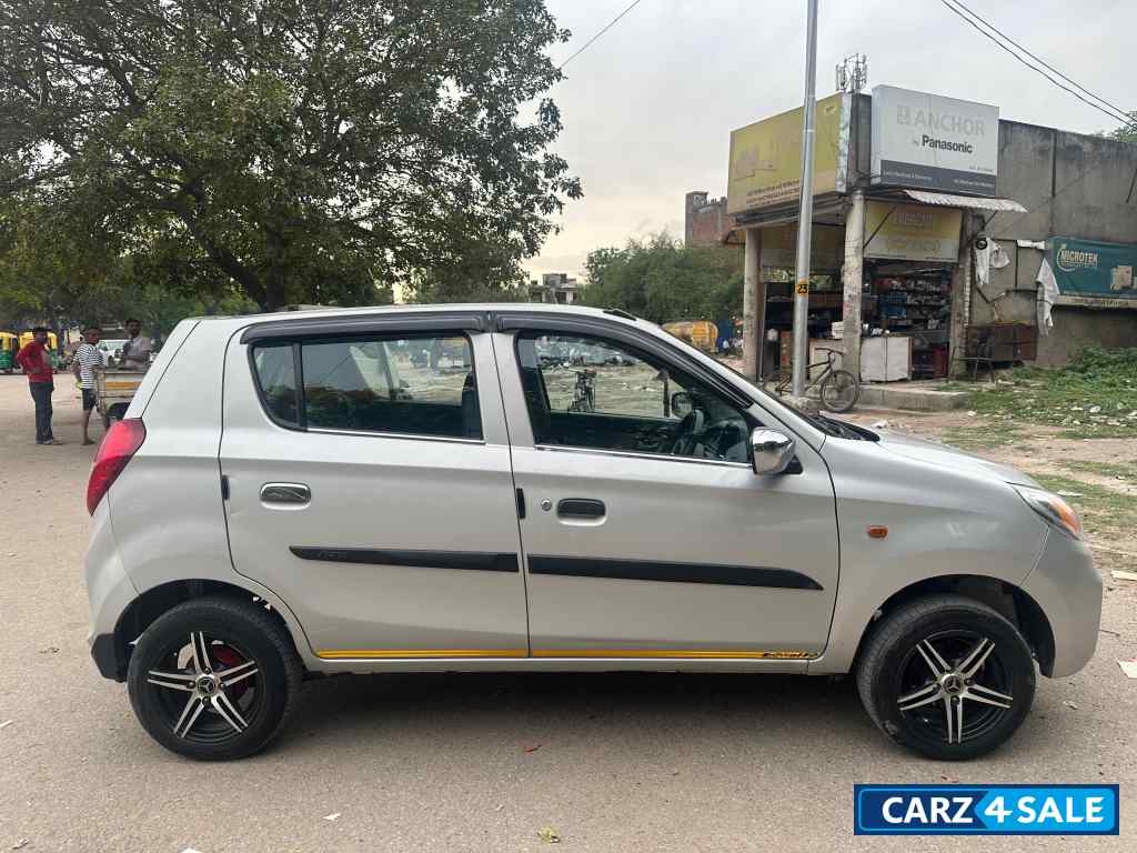 Silver Grey Maruti Suzuki Alto Alto 800 Lxi