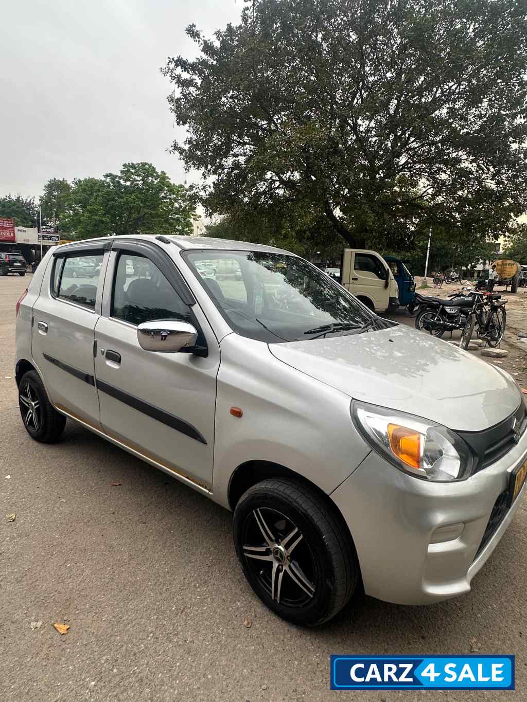 Silver Grey Maruti Suzuki Alto Alto 800 Lxi