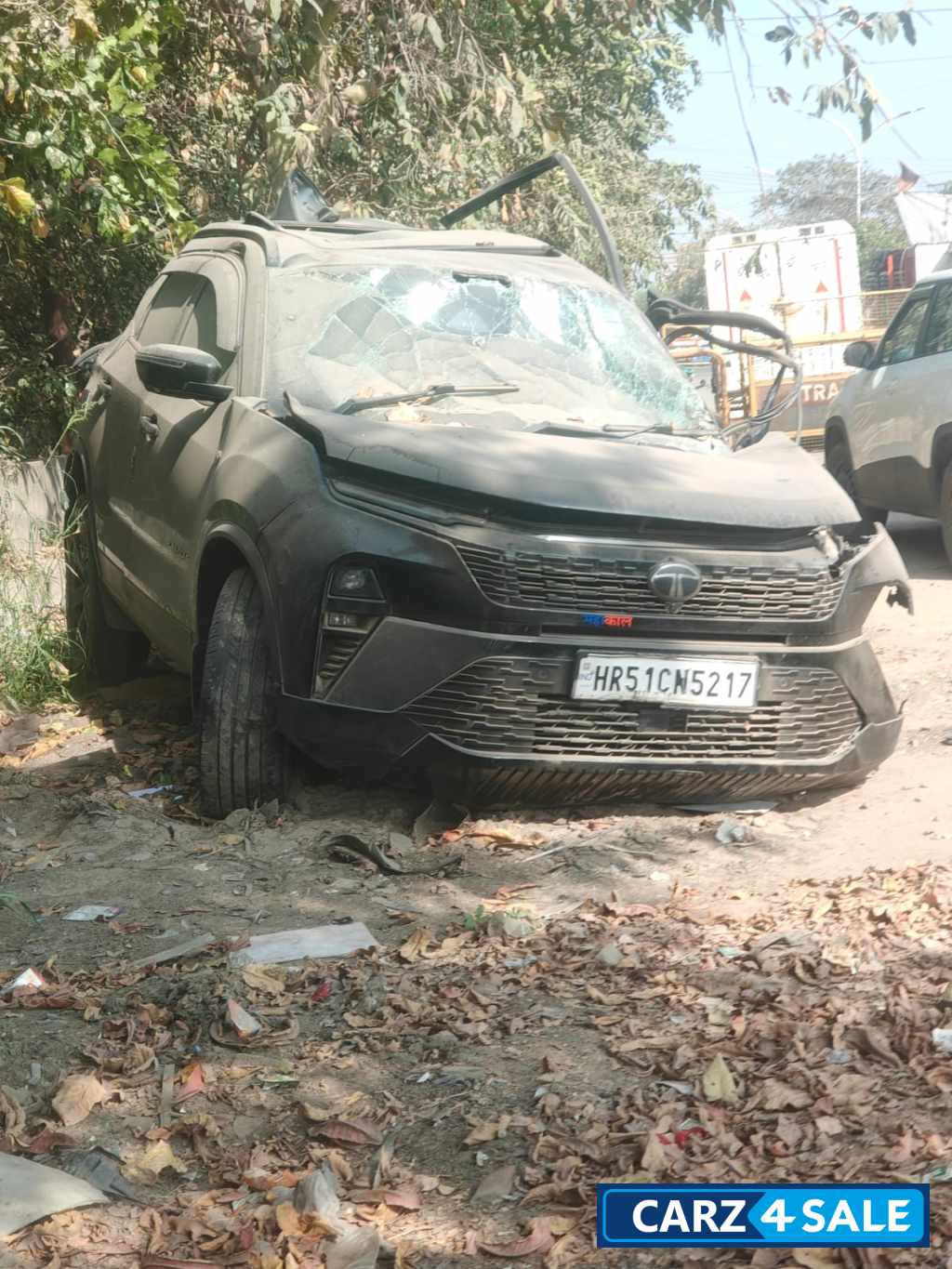 Tata Harrier Dark edition