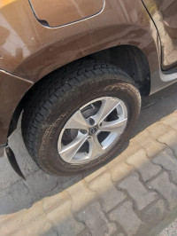 Mw Brown Renault  Duster Diesal 85 RxL