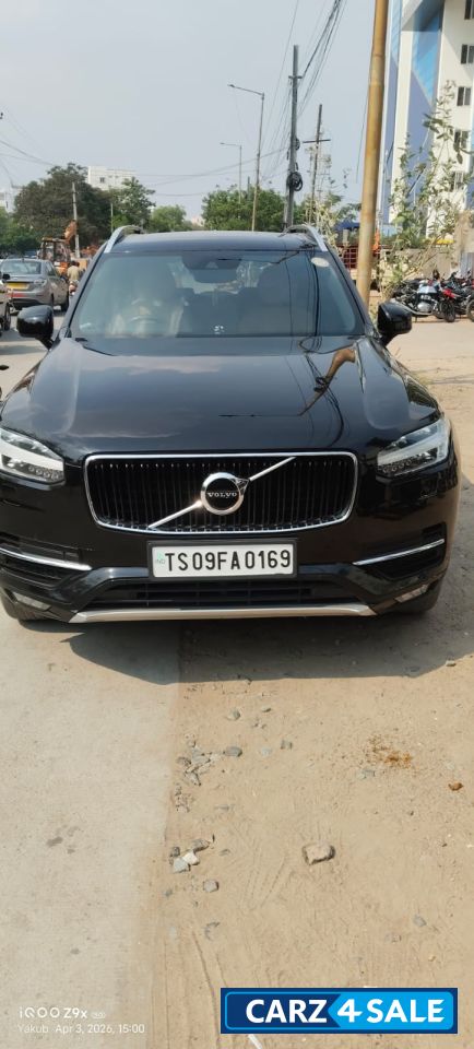Volvo XC90 Momentum D5