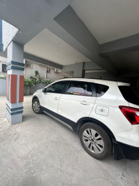 Maruti Suzuki S-Cross 1.3zeta