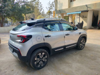 Renault Kiger RXZ MT Dual Tone 1.0L ECE