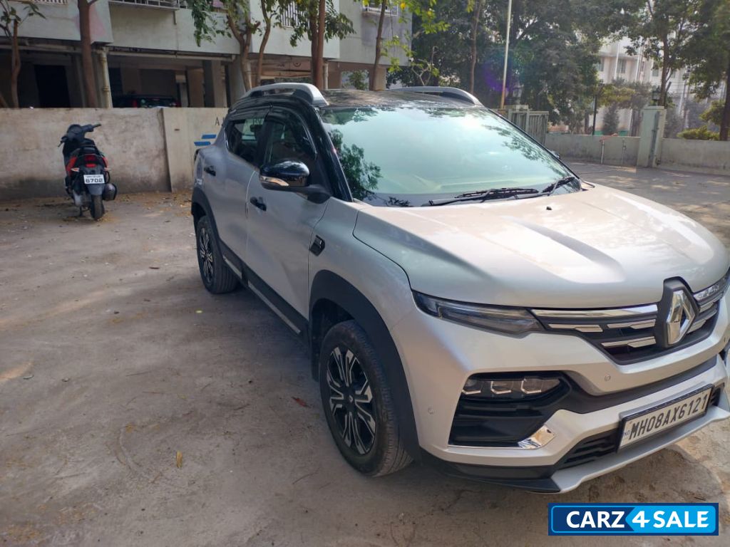 Renault Kiger RXZ MT Dual Tone 1.0L ECE Renault Kiger RXZ MT Dual Tone 1.0L ECE