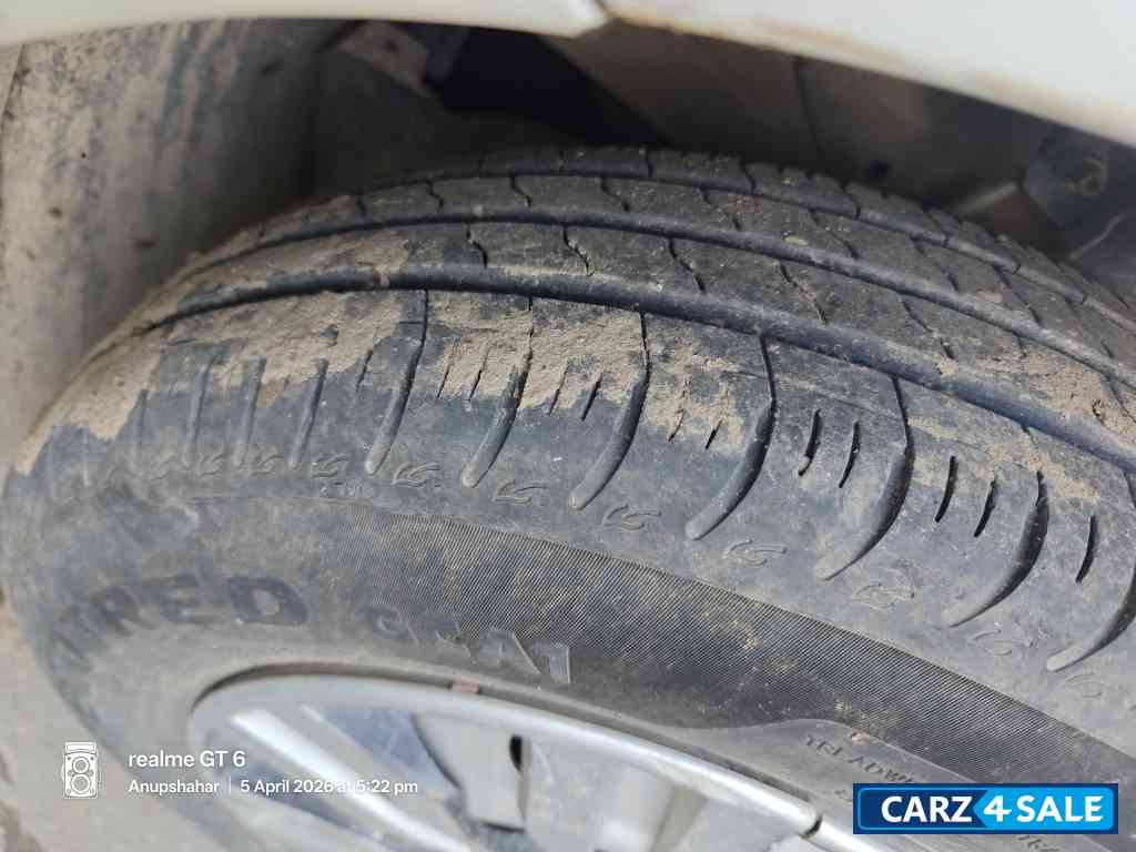 Maruti Suzuki Swift Maruti Suzuki Swift