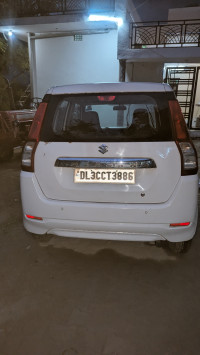White Maruti Suzuki Wagon R Lxi
