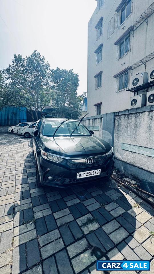 Golden Brown Honda Amaze VXMT (Manual) Petrol