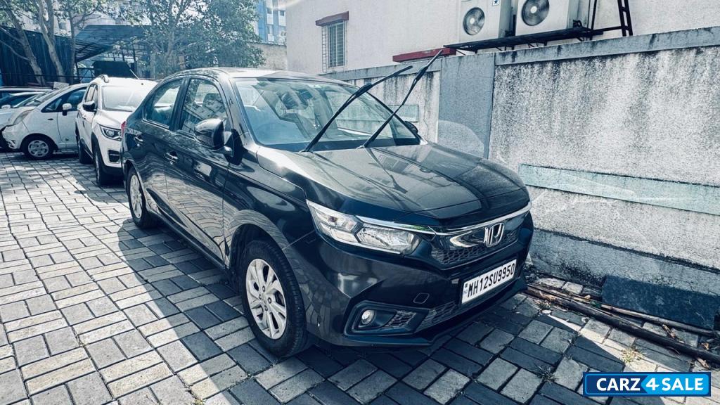 Golden Brown Honda Amaze VXMT (Manual) Petrol