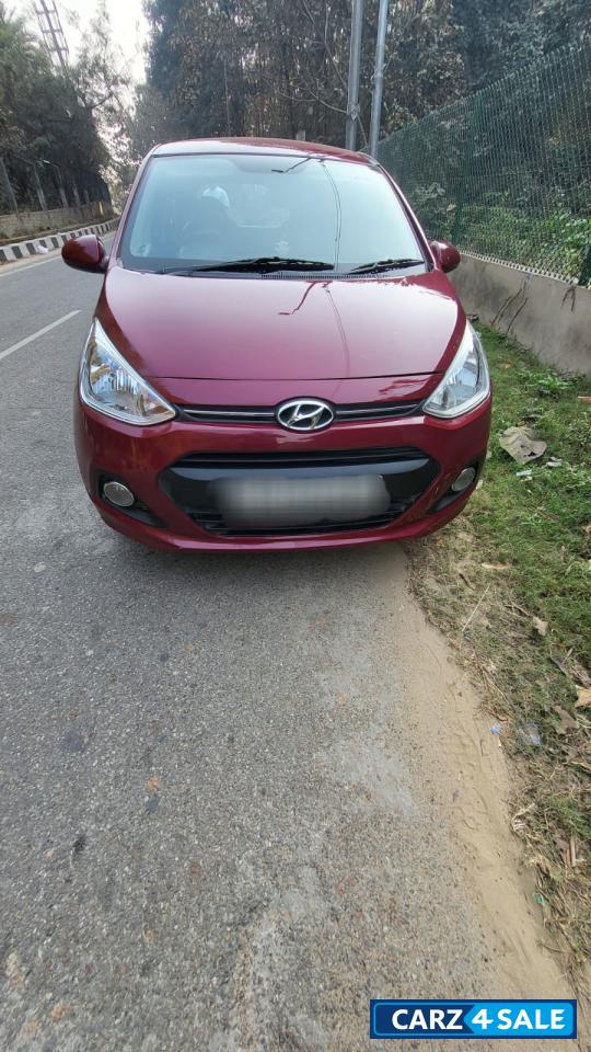 Ruby Red Hyundai i10 Grand i10