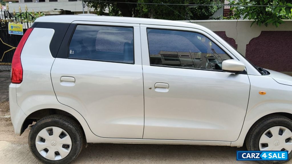 Maruti Suzuki Wagon R Vxi cng/ petrol