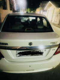 White Maruti Suzuki Dzire vxi