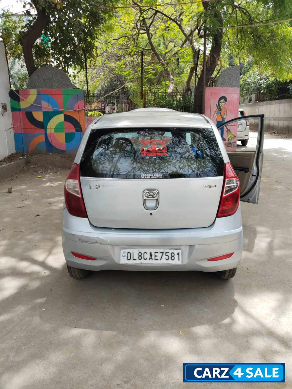 Silver Hyundai i10 Magna 1.1 Silver Hyundai i10 Magna 1.1
