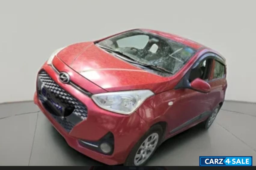 Red Hyundai i10 Sports