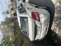 White Maruti Suzuki Dzire VDI