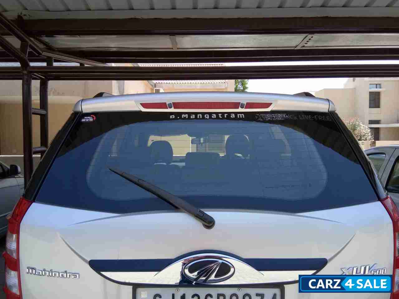 Mahindra  XUV 500  W8 FWD