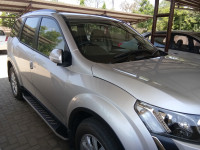 Mahindra  XUV 500  W8 FWD