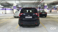 Mahindra XUV 500 W9