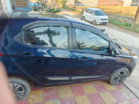 Tata Tiago Xt cng