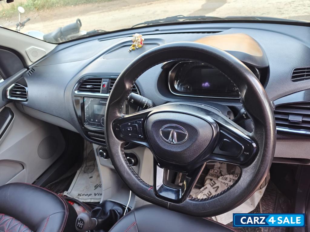 Tata Tiago Xt cng