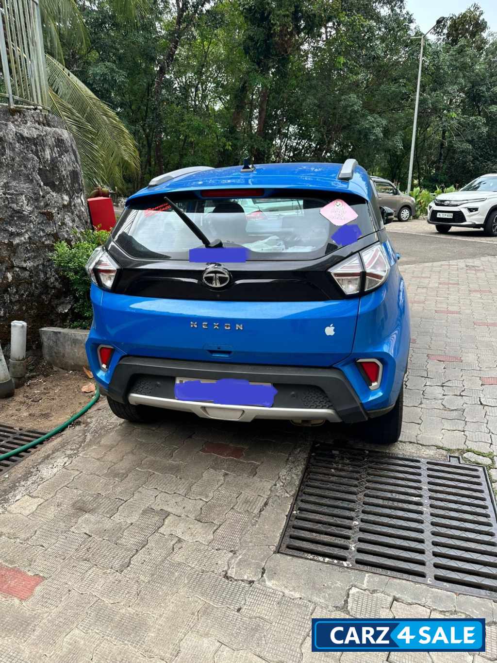 Tectonic Blue Tata Nexon Tata nexon (2020) 1.2 Revotron XZ Plus Petrol