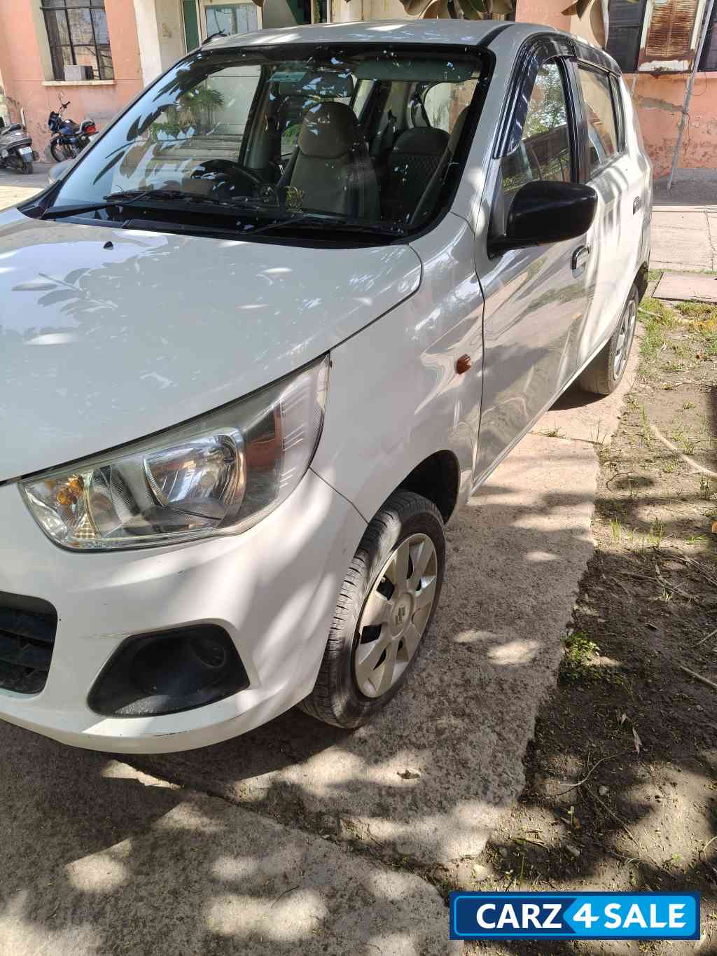White Maruti Suzuki Alto K10VXI