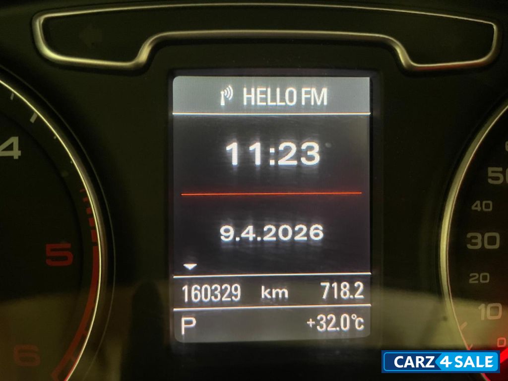 Black Audi Q3 Diesel Automatic 2.0TDI