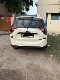 Mahindra XUV 500 W7 automatic