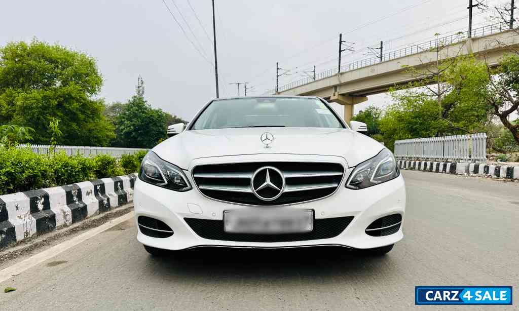 P White Mercedes-Benz E-Class 250 Avantgarde
