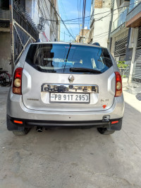 Renault Duster Rxl 85