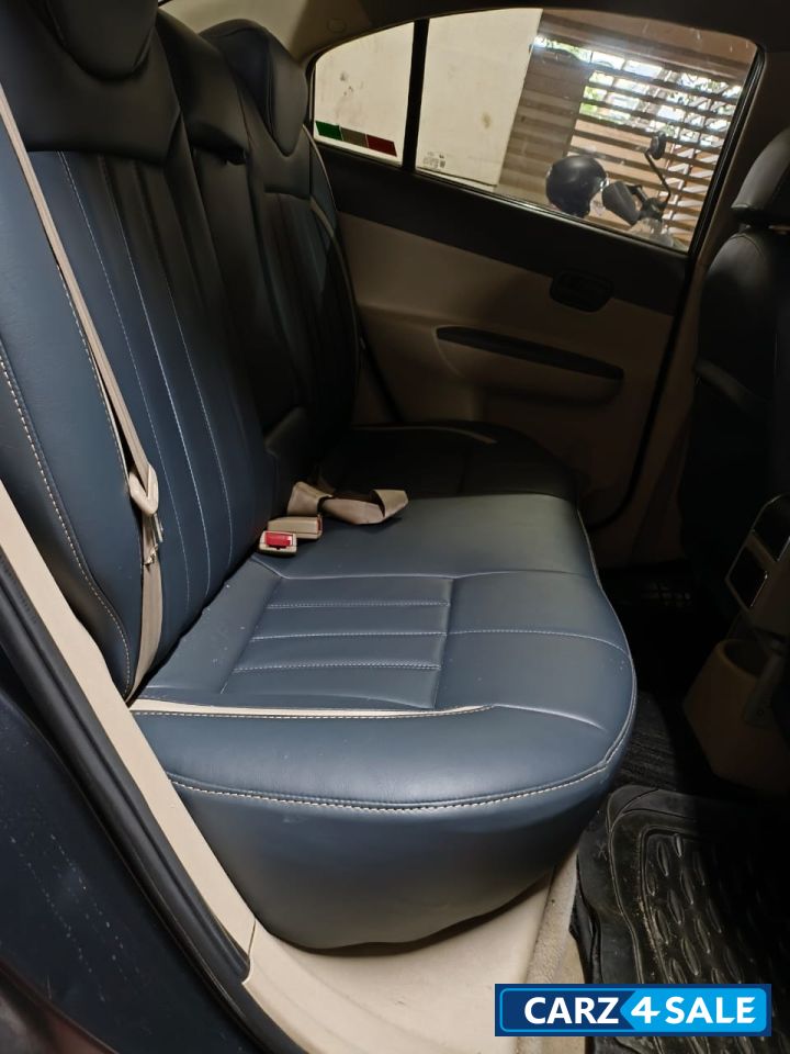 Hyundai Verna CDRI 1.5 L DIESEL