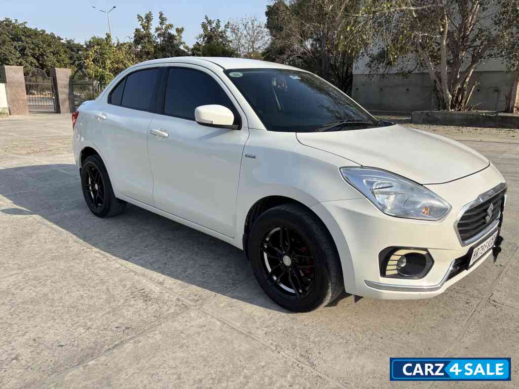 P White Maruti Suzuki Dzire Vdi Amt