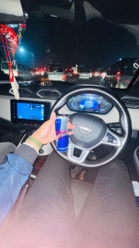 Storm White Nissan Magnite XV MT