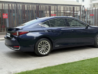 Lexus ES Luxury