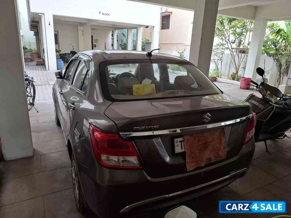 Magma Grey Maruti Suzuki Dzire VXI AMT PETROL,Model-2021,Price negotiable