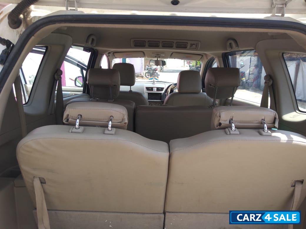 White Maruti Suzuki  Ertiga zdi plus