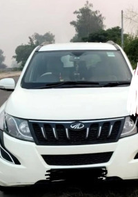 Mahindra XUV 500 W4 2017 Model