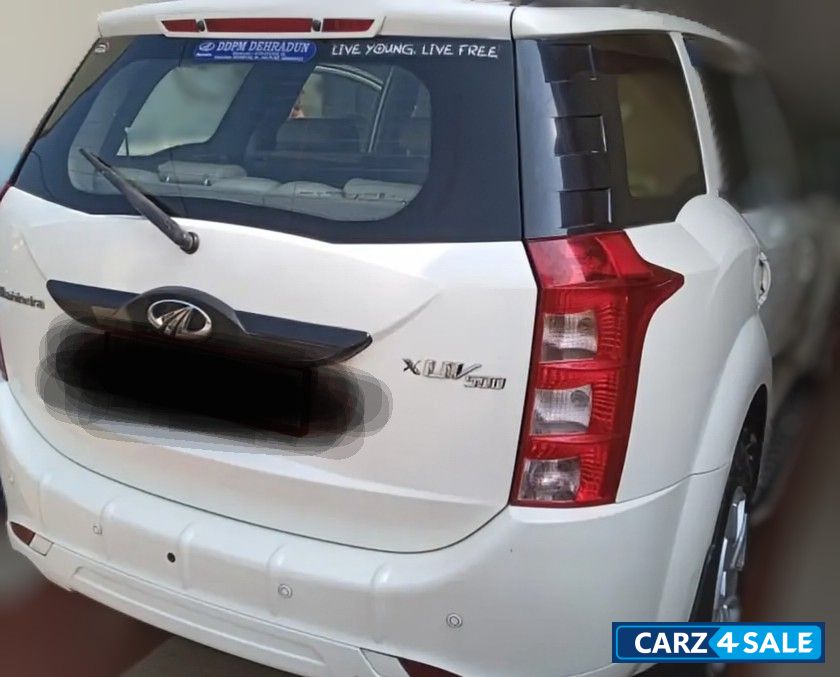 Mahindra XUV 500 W4