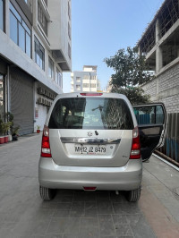 Silver Maruti Suzuki Wagon R VXI