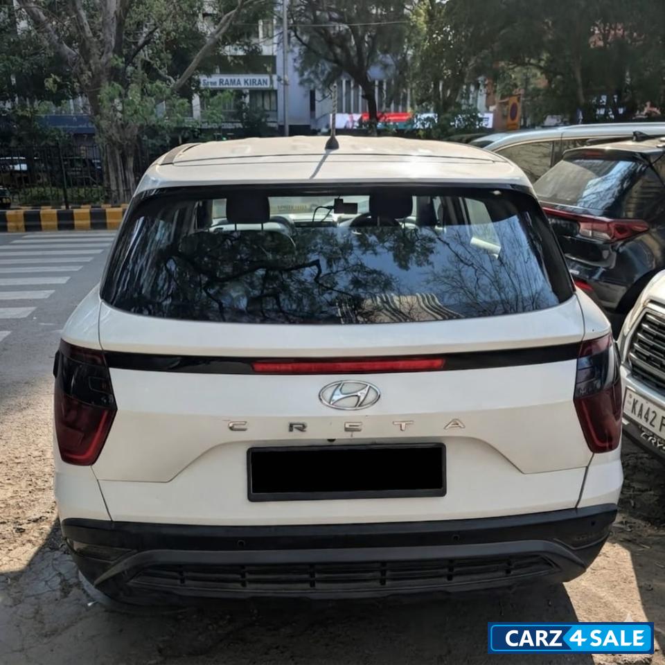White Hyundai Creta Diesel E