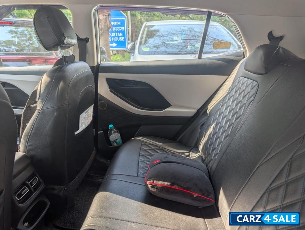 White Hyundai Creta Diesel E