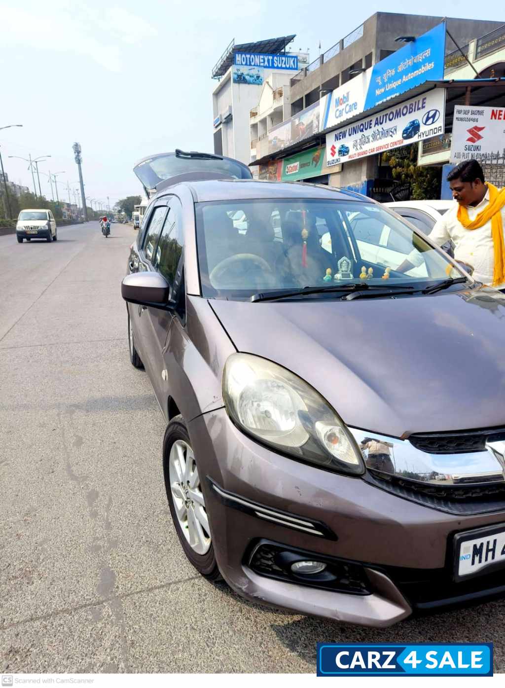 Brown Honda Mobilio Diesel