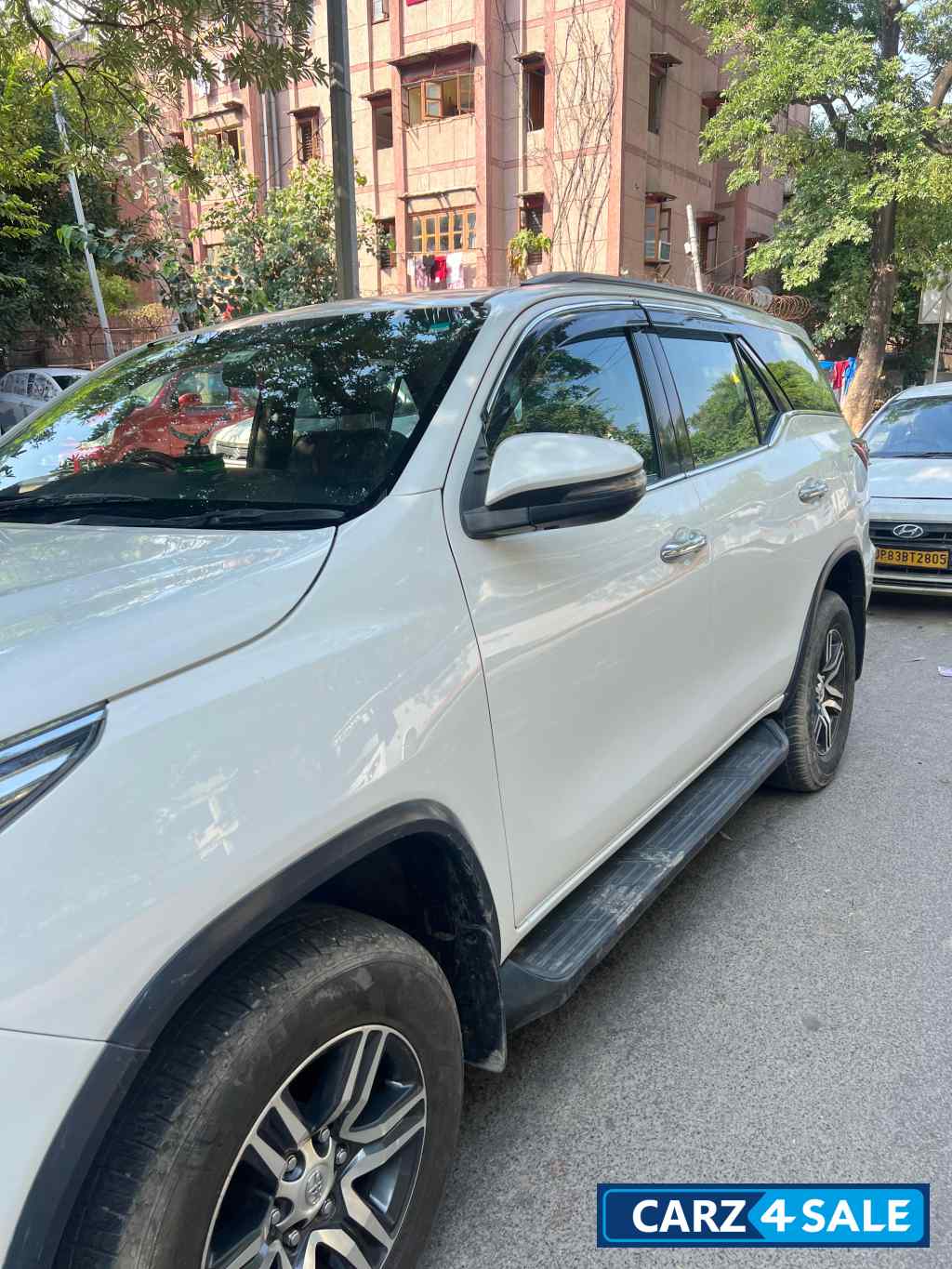 Toyota Fortuner 4*2 automatic