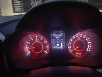 Mahindra XUV300 W8 optional