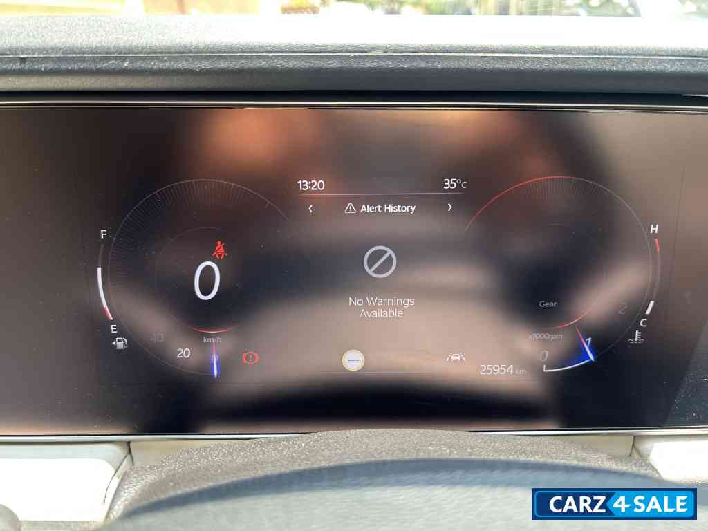 Midnight Black Mahindra XUV700 Ax7LDiesel MY