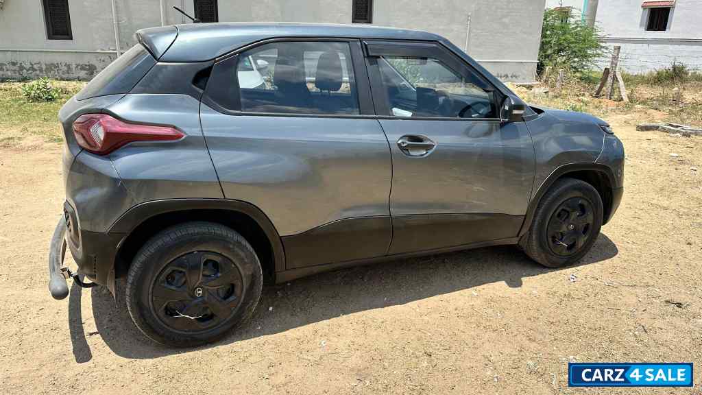 Tata Punch Pure Petrol MT