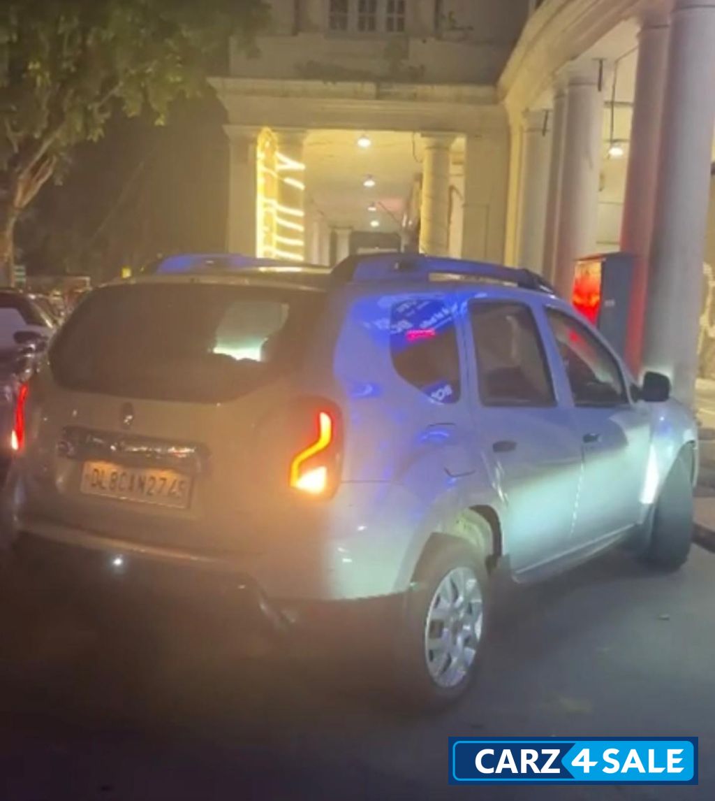 Renault Duster RXE 85 PS